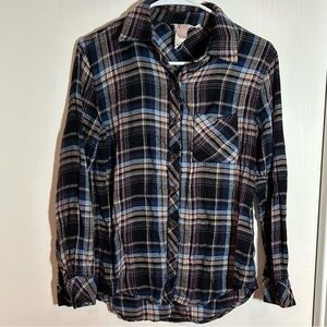 Ash and Ember plaid button down XS‎